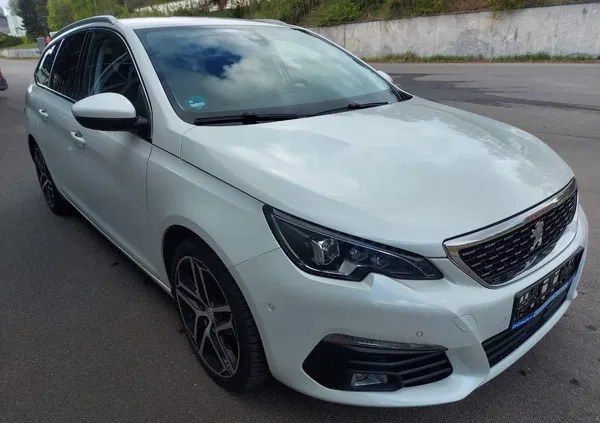 dolnośląskie Peugeot 308 cena 43800 przebieg: 121000, rok produkcji 2017 z Góra